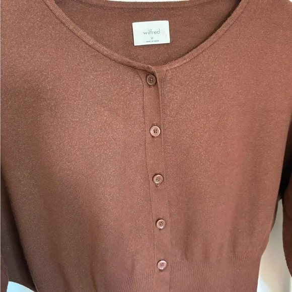 Aritzia Golightly Cardigan - Picture 7 of 9